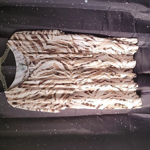 Catherine's 5X Stretchy sleeveless sorry with sheer shoulder cover/ collar.